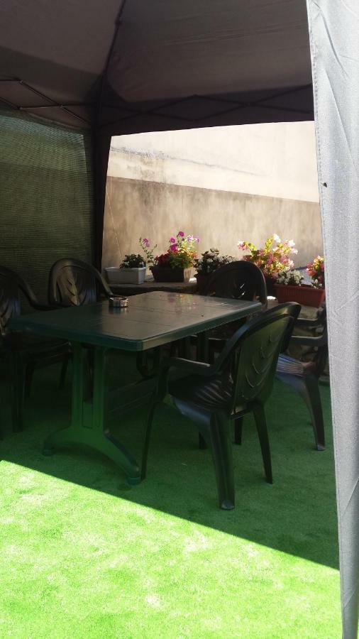 Apartament Stonel Veliko Tarnovo Exterior photo